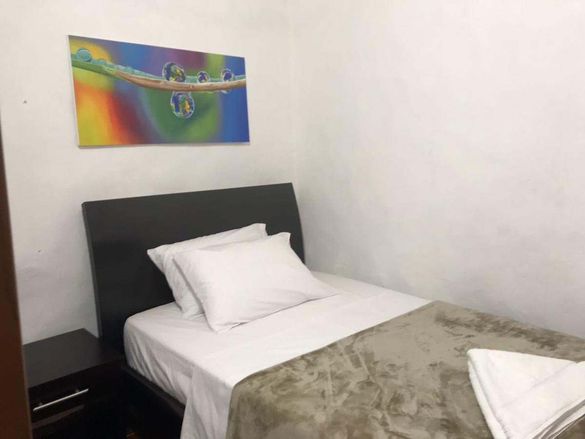 Hostal Rous Сан-Хіль Екстер'єр фото